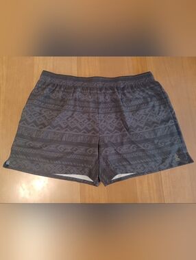 Chubbies Swim Shorts Mens XXL Black Aztec  Pockets Drawstring Unlined (flaws)